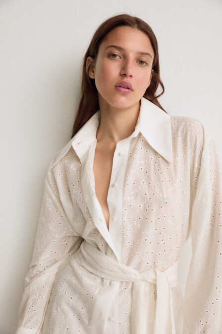 Belted Oversize Embroidery Shirt - PILEA