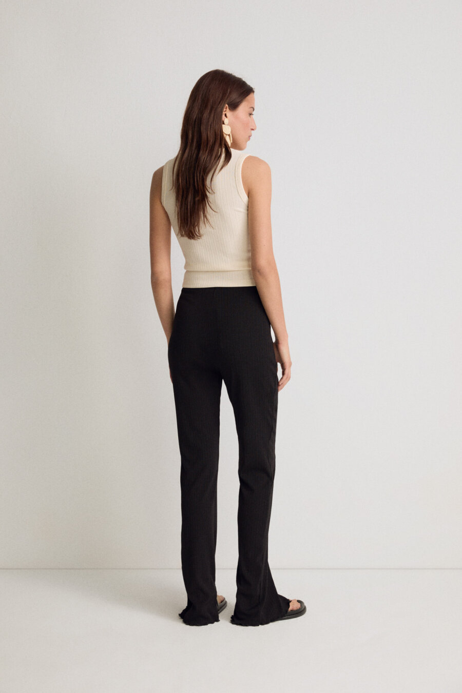 Black Pleated Knitted Trousers - 3