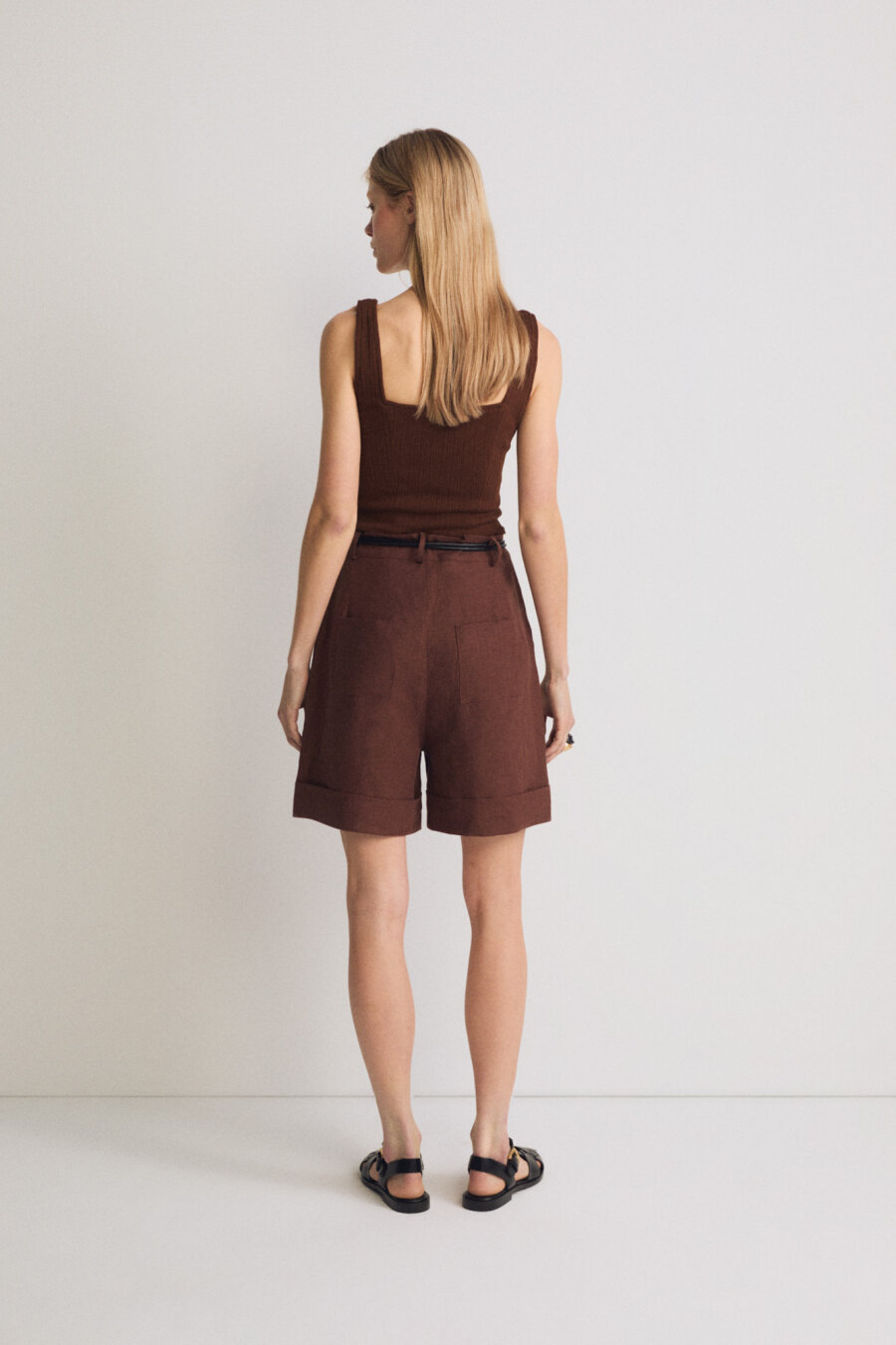 Brown Linen Short - 4