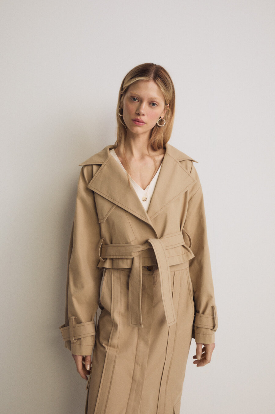 Cotton Beige Short Trench Coat - 1