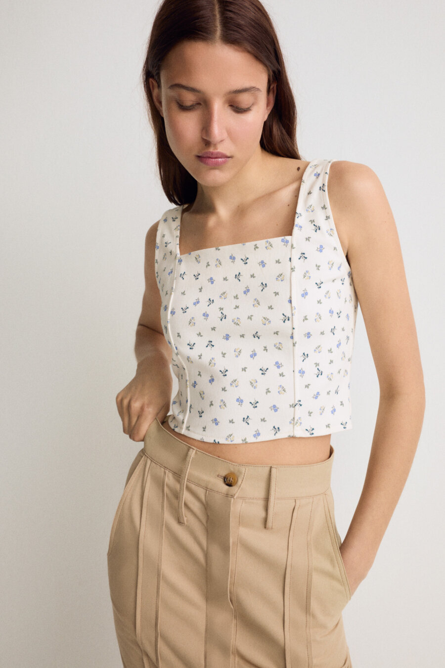 Crispy Patterned Sleeveless Crop Top - 1