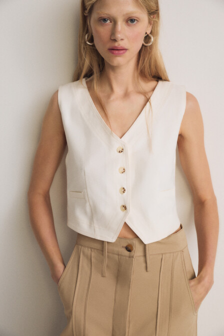 Fitted Crop Vest - PILEA