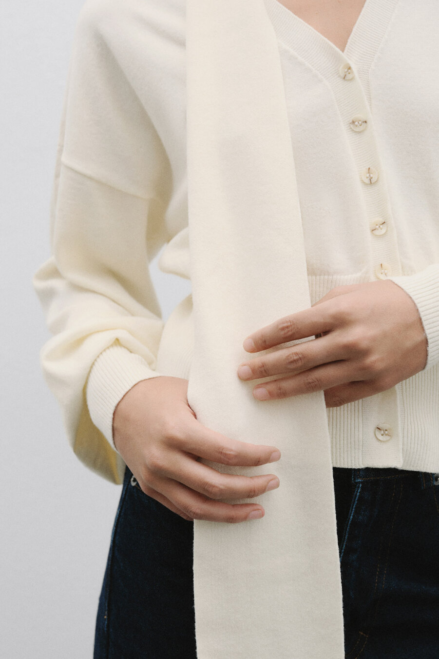 Knitted Scarf Cardigan Ecru - 3