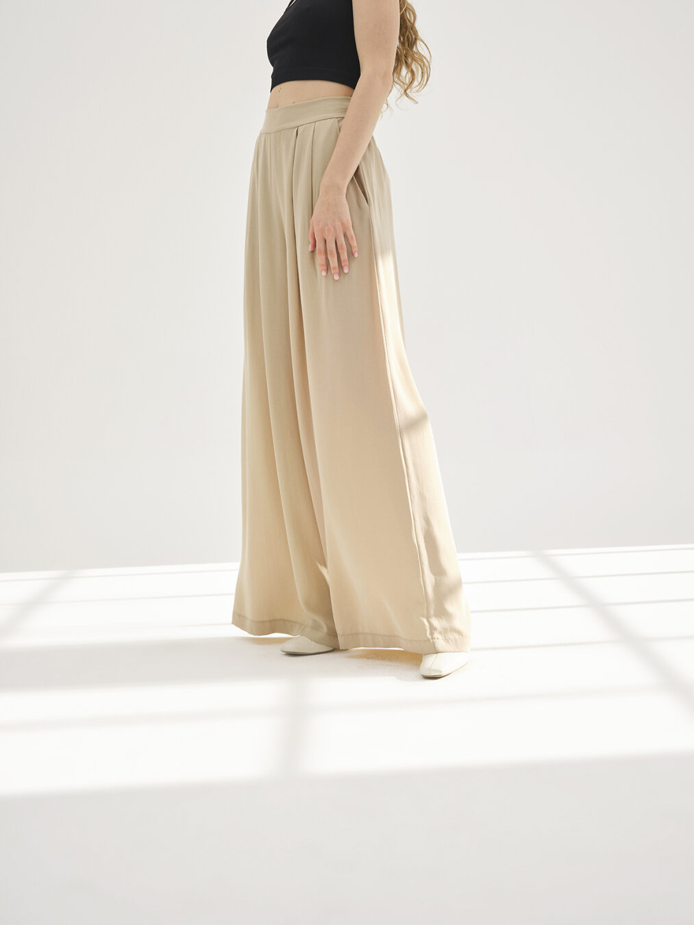 Kylie Beige Trousers - 6