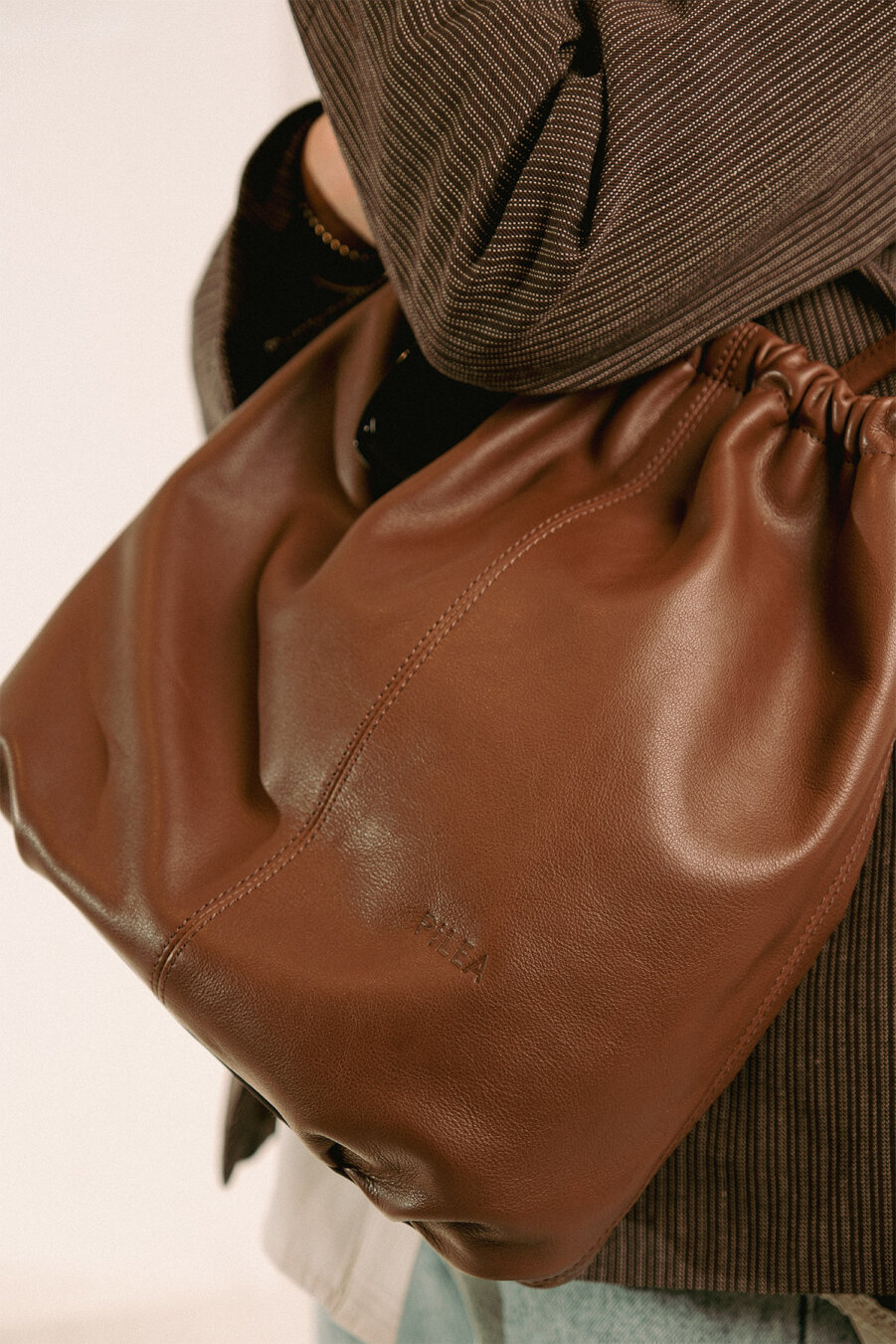 Leather Hola Bag Brown - 3
