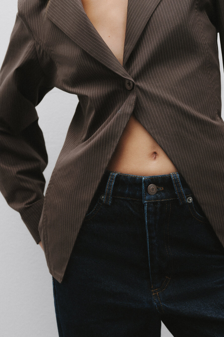 Linnea Fit Striped Shirt - 2