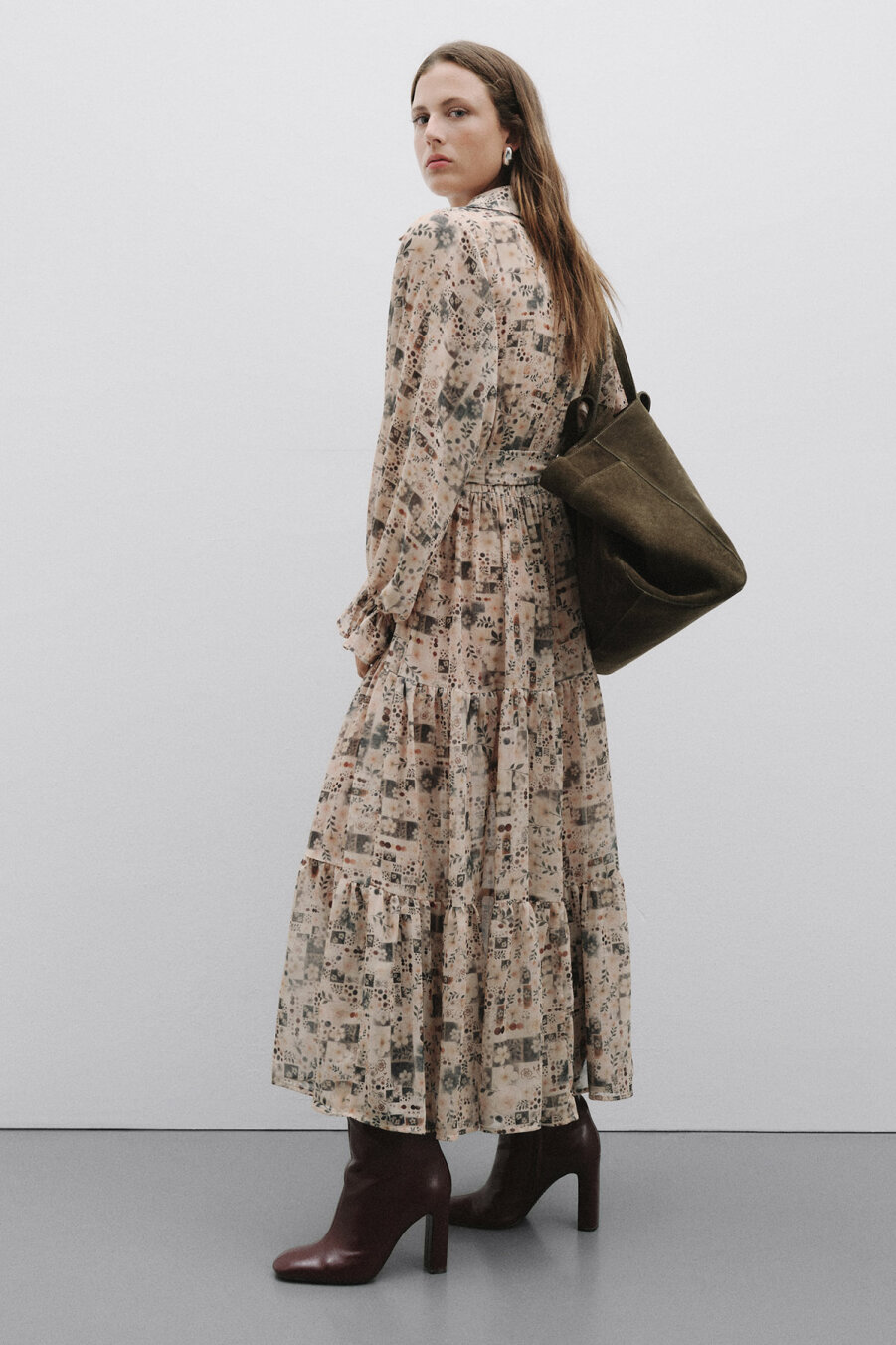 Patch Desenli Uzun Şifon Elbise - 4