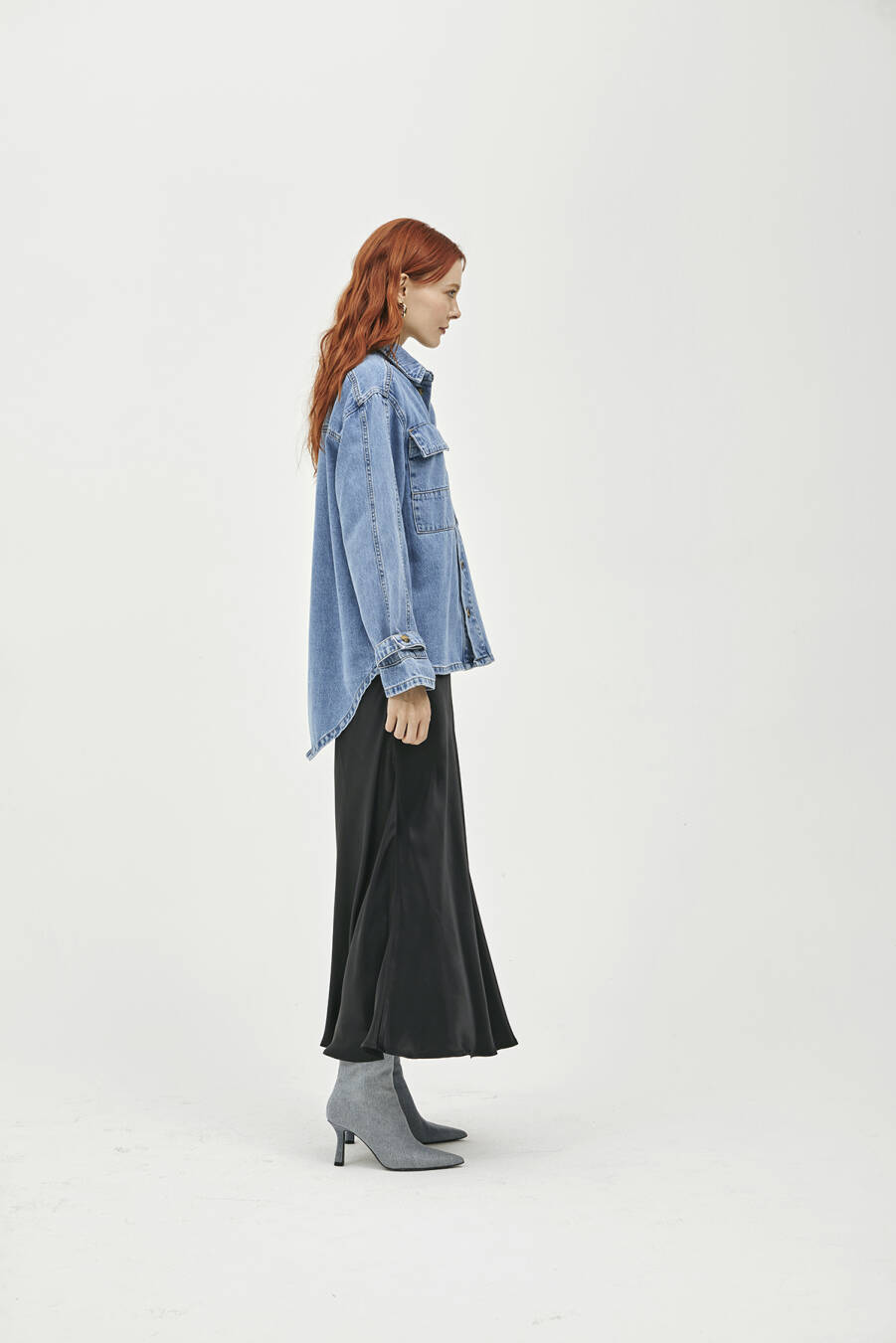 Pocket Detailed Denim Shirt with Asymmetrical Back - 4