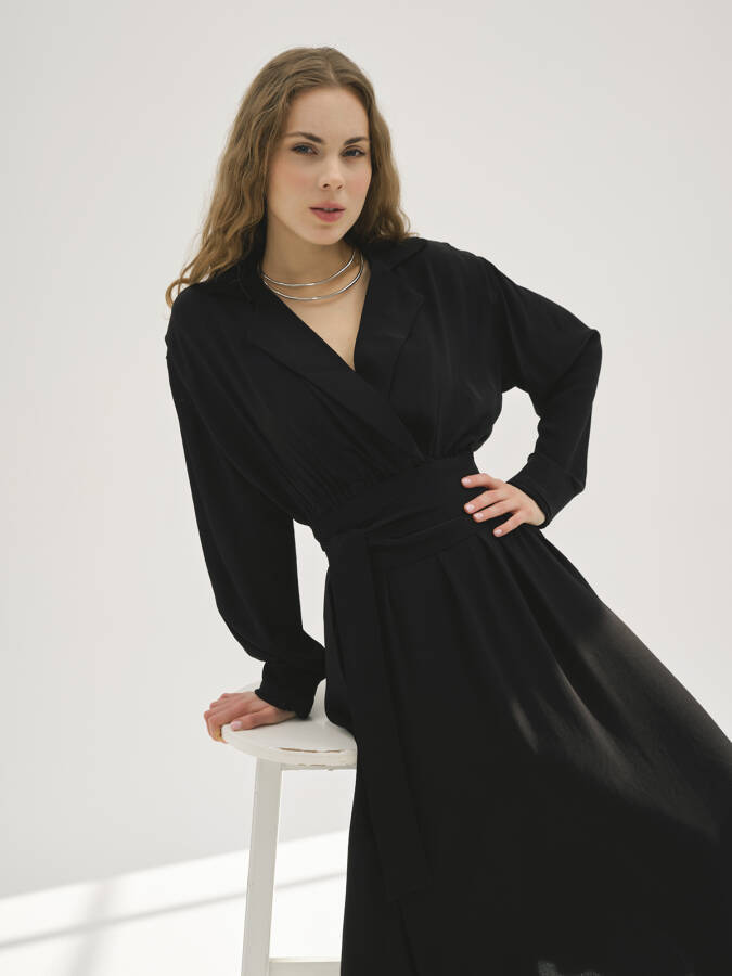 Queen Black Viscose Dress - 4