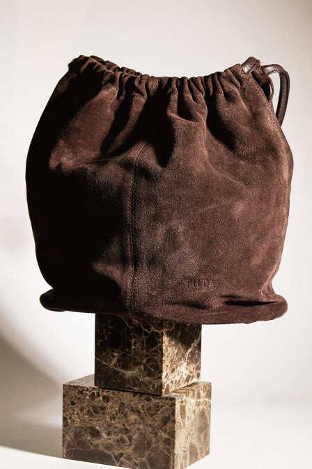 Suede Leather Hola Bag Chestnut - PILEA