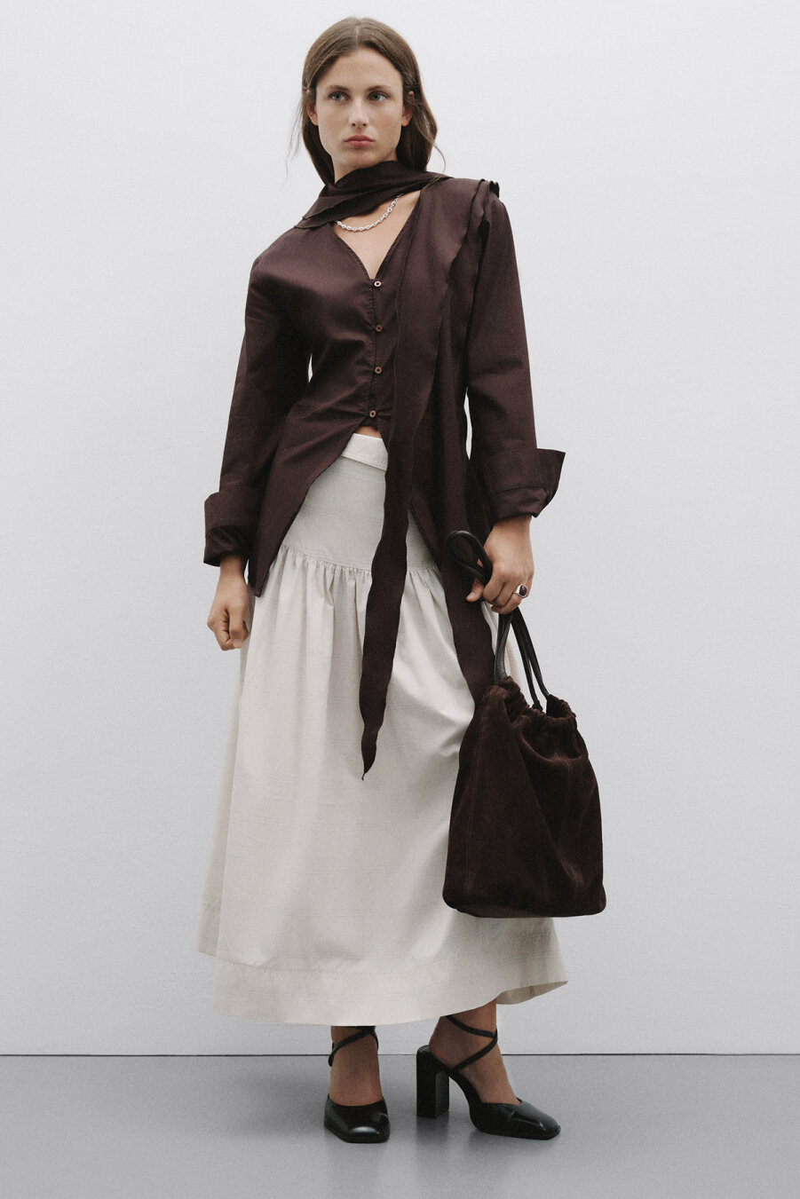 Suede Leather Hola Bag Chestnut - 2