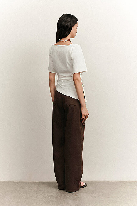 T-shirt with Asymmetrical Ruffle Details - 3