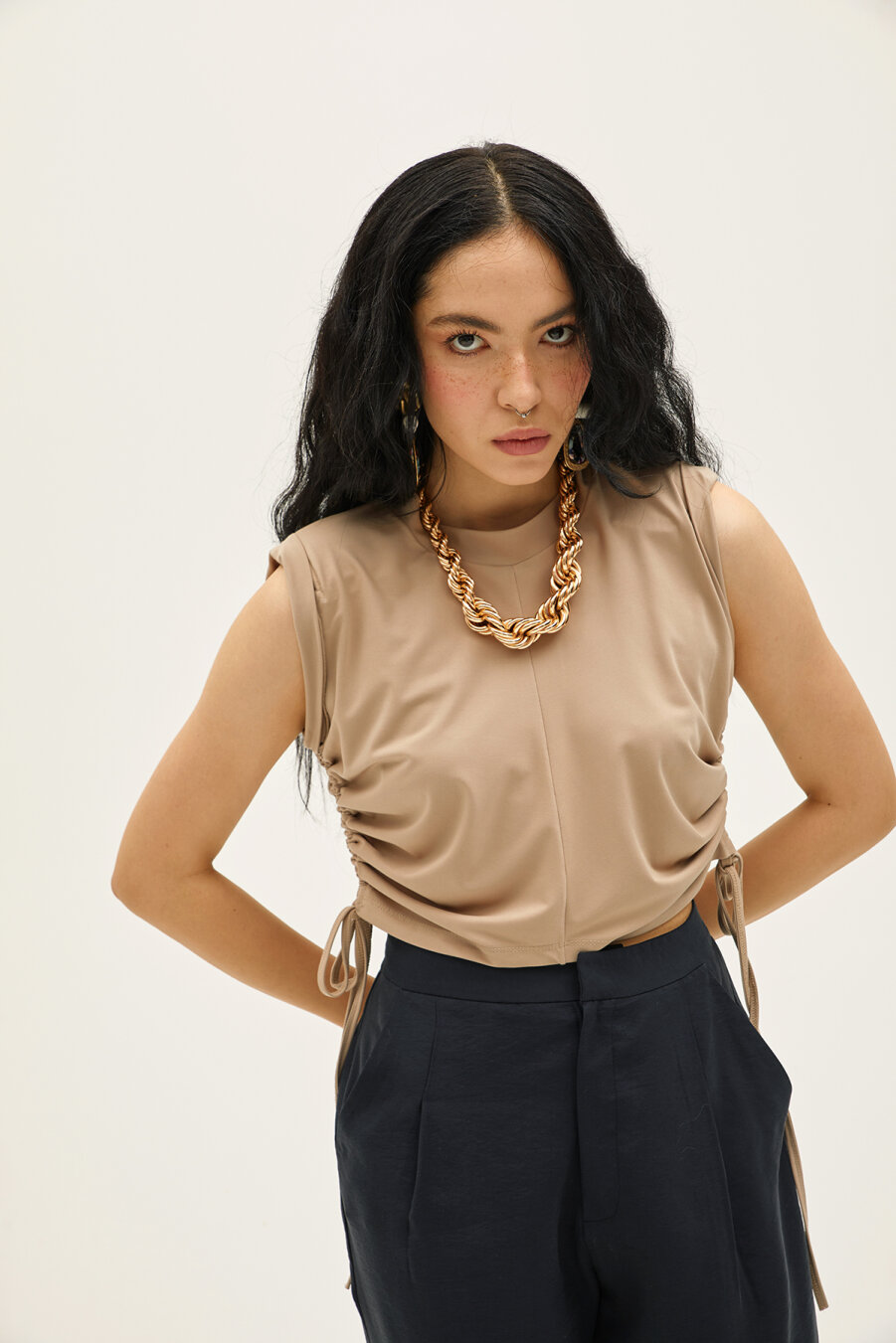 Viola Pleated Beige Crop - 3