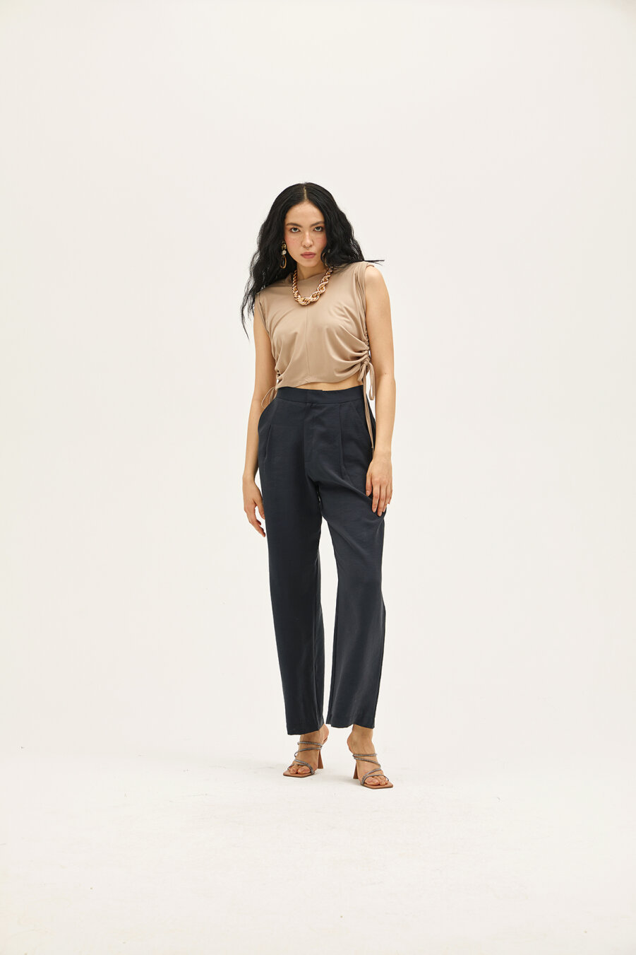 Viola Pleated Beige Crop - 5