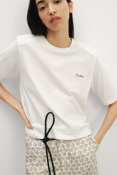 White Embroidered Detailed Padded T-shirt - 1