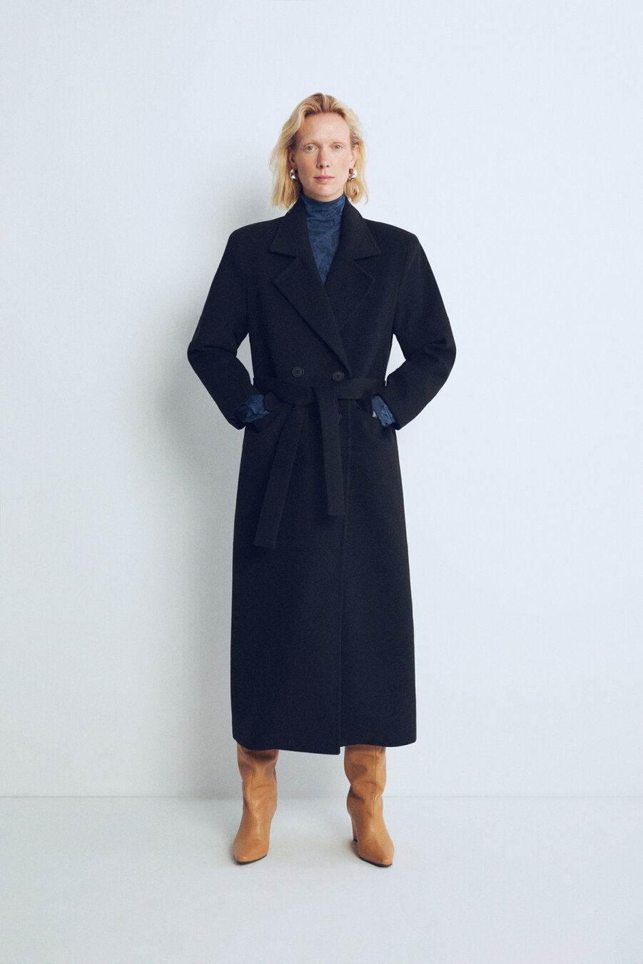 Zoe Black Coat - 1